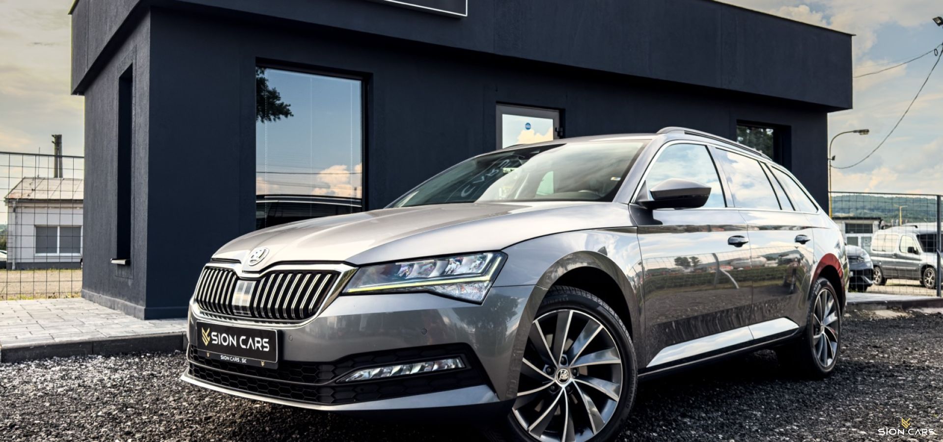 Škoda Superb Combi 2.0TDi 110kW Ambition DSG