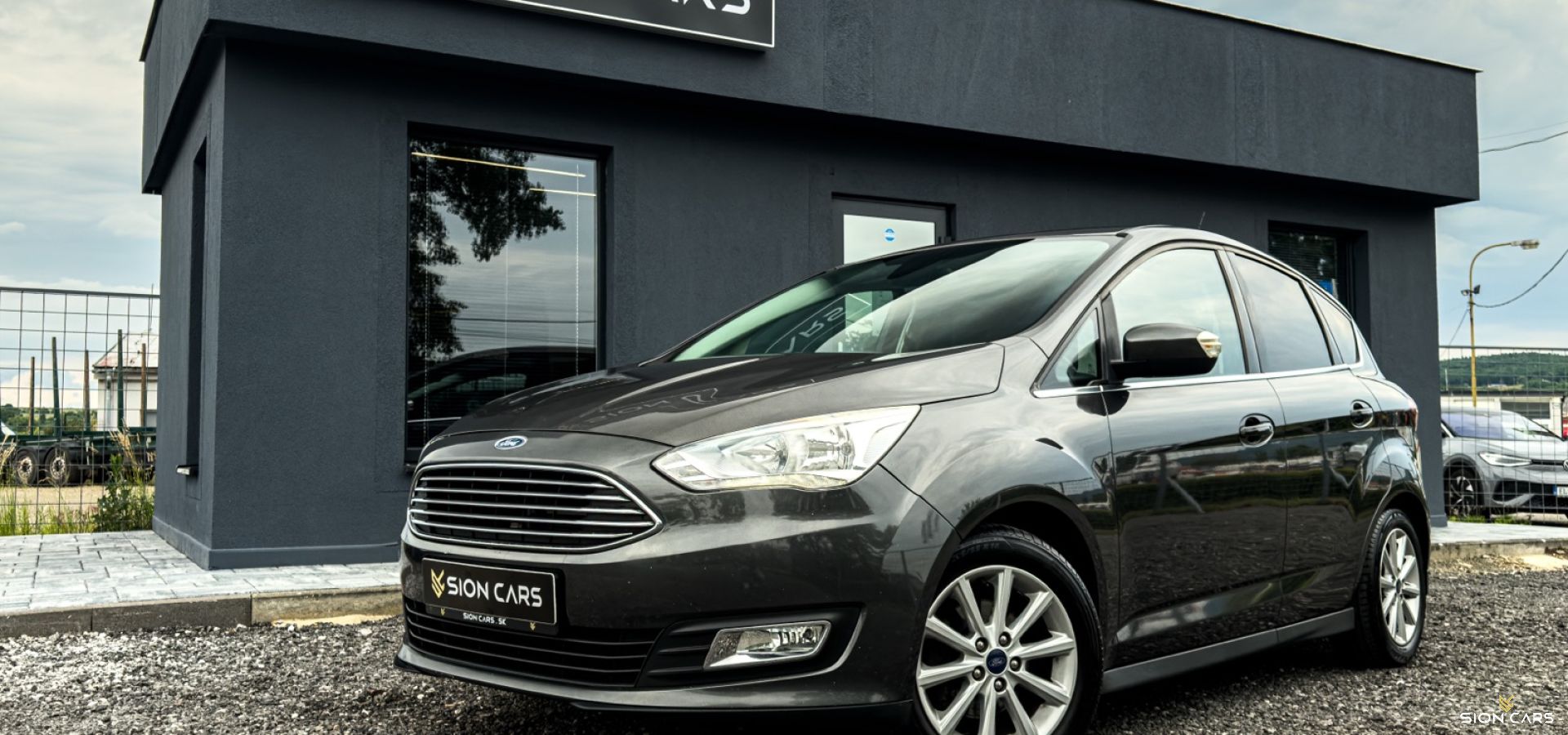 Ford C-MAX 1.5TDCi Duratorq 88kW M/6 TITANIUM