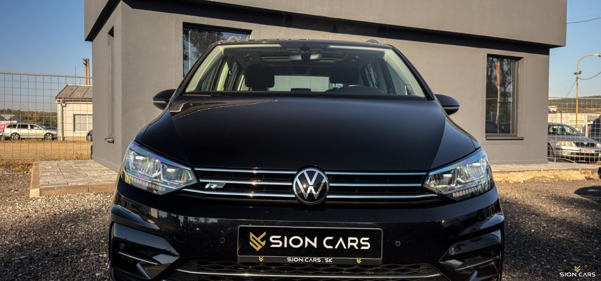 Volkswagen Touran 2.0TDi 110kW DSG R-line