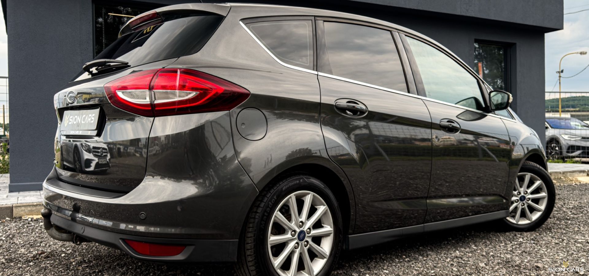 Ford C-MAX 1.5TDCi Duratorq 88kW M/6 TITANIUM