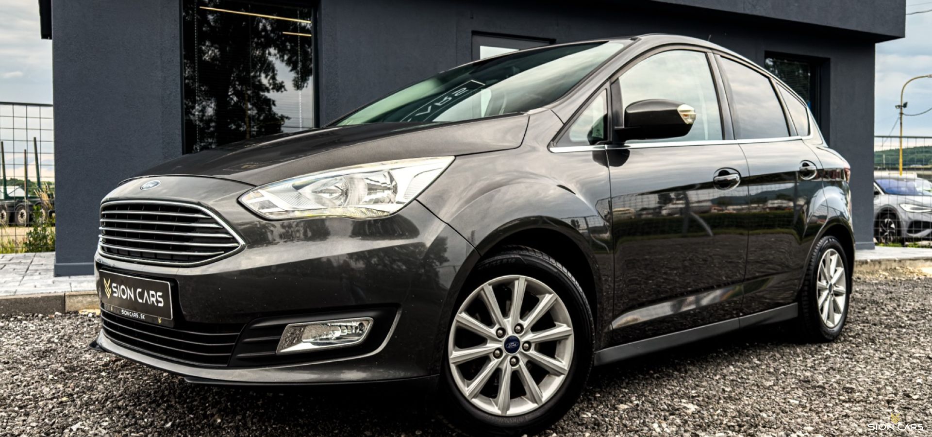 Ford C-MAX 1.5TDCi Duratorq 88kW M/6 TITANIUM