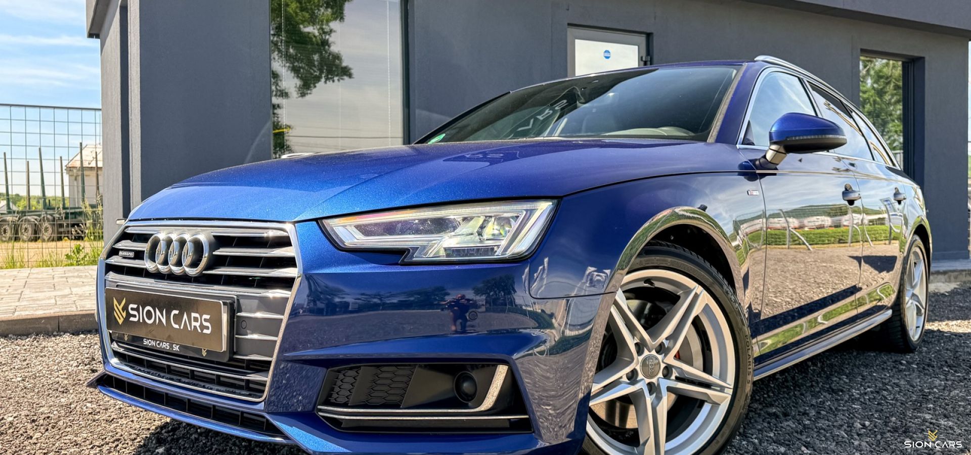 Audi A4 Avant 3.0TDi 200kW Quattro AT/8 S-line