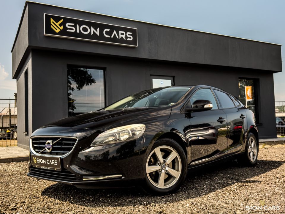 Volvo V40 1.6 T2 88kW Momentum