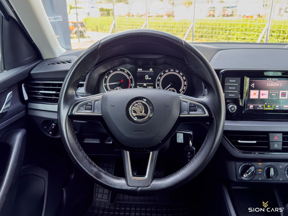 Škoda Kamiq 1.0TSI 70kW Ambition M5