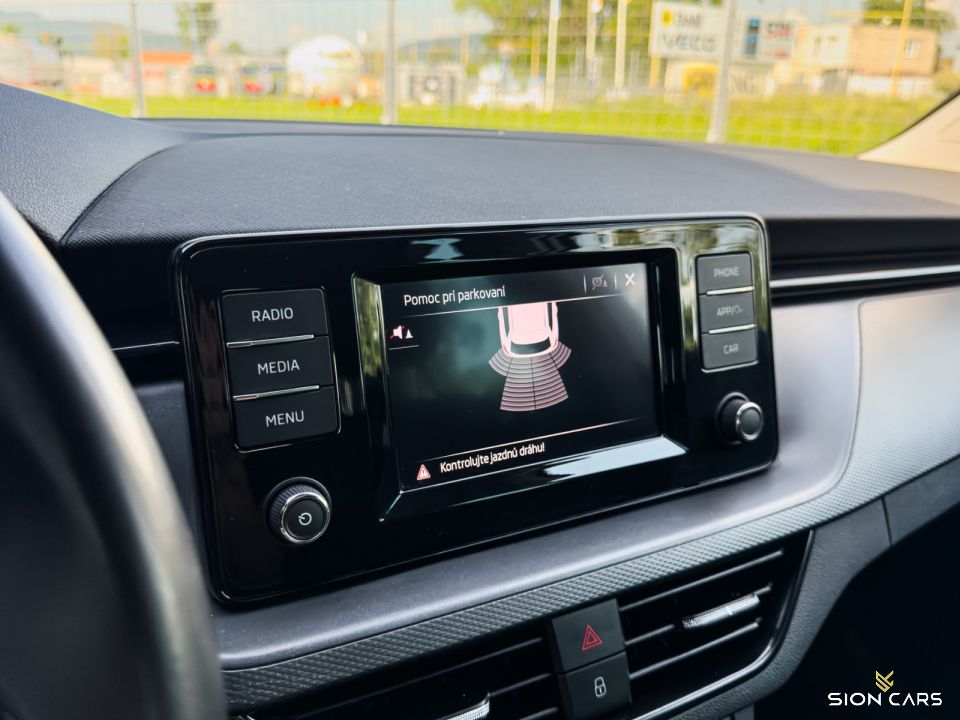 Škoda Kamiq 1.0TSI 70kW Ambition M5