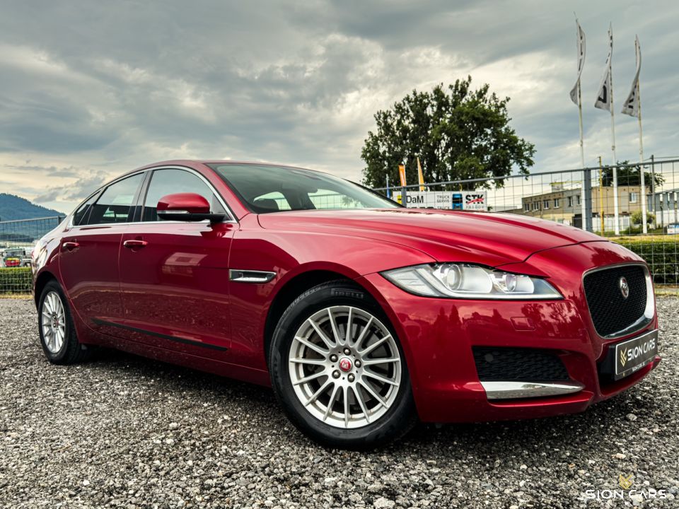 Jaguar XF 2.0D 132kW Prestige AWD Italian Racing Red