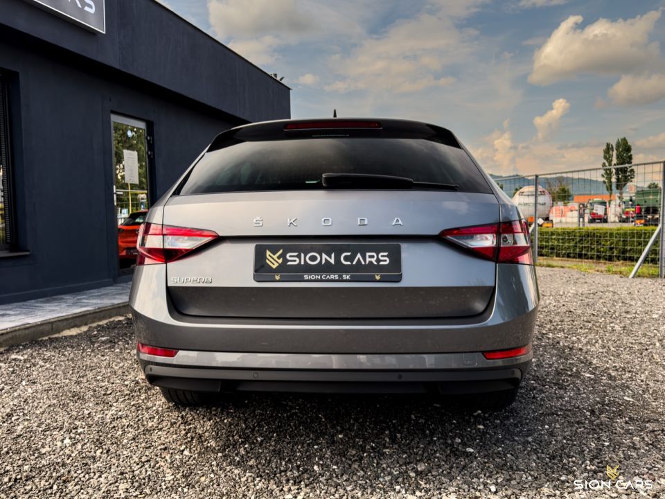 Škoda Superb Combi 2.0TDi 110kW Ambition DSG