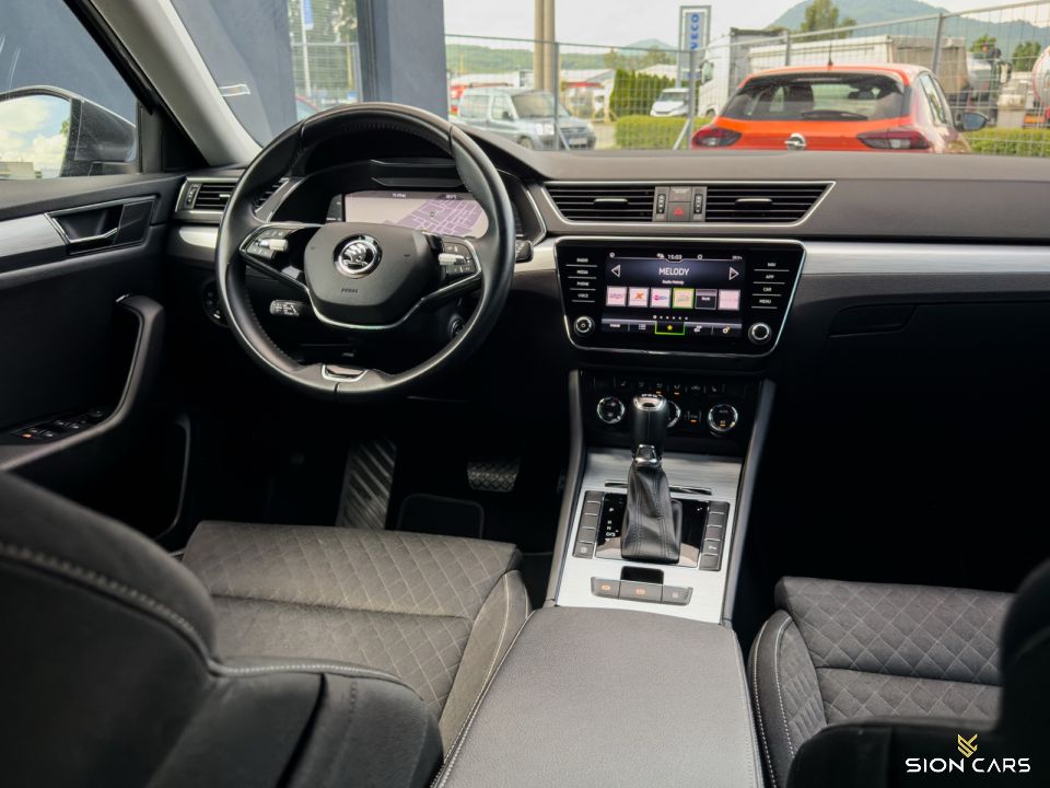 Škoda Superb Combi 2.0TDi 110kW Ambition DSG