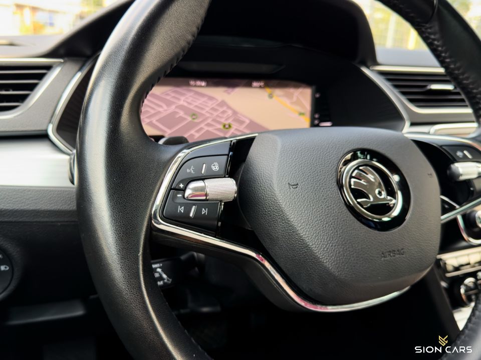 Škoda Superb Combi 2.0TDi 110kW Ambition DSG