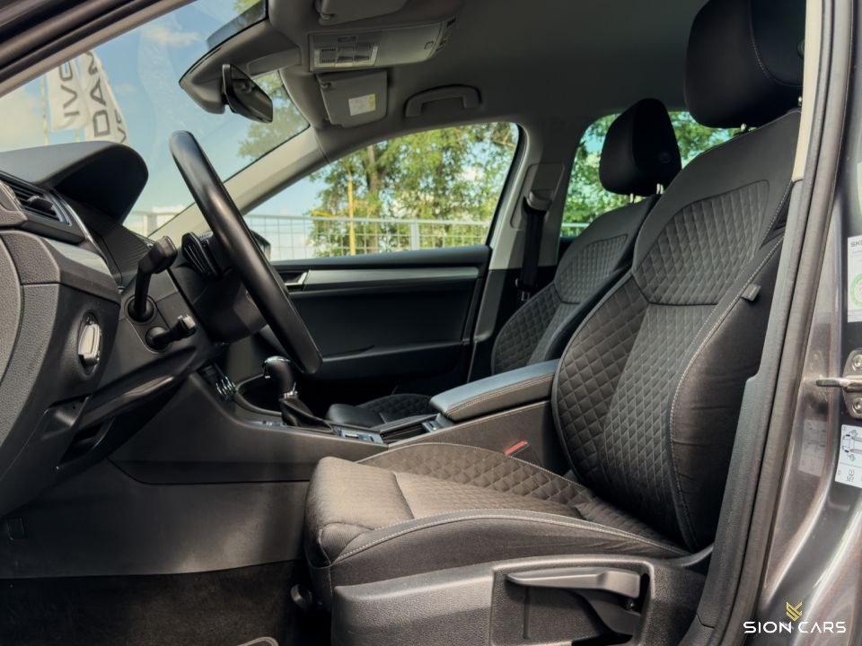 Škoda Superb Combi 2.0TDi 110kW Ambition DSG