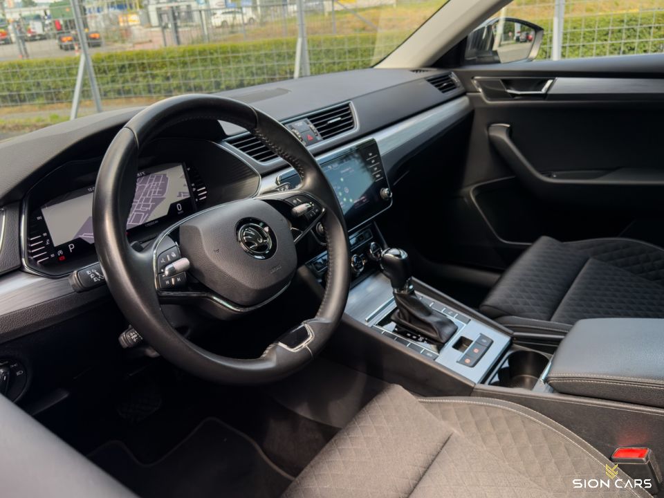Škoda Superb Combi 2.0TDi 110kW Ambition DSG