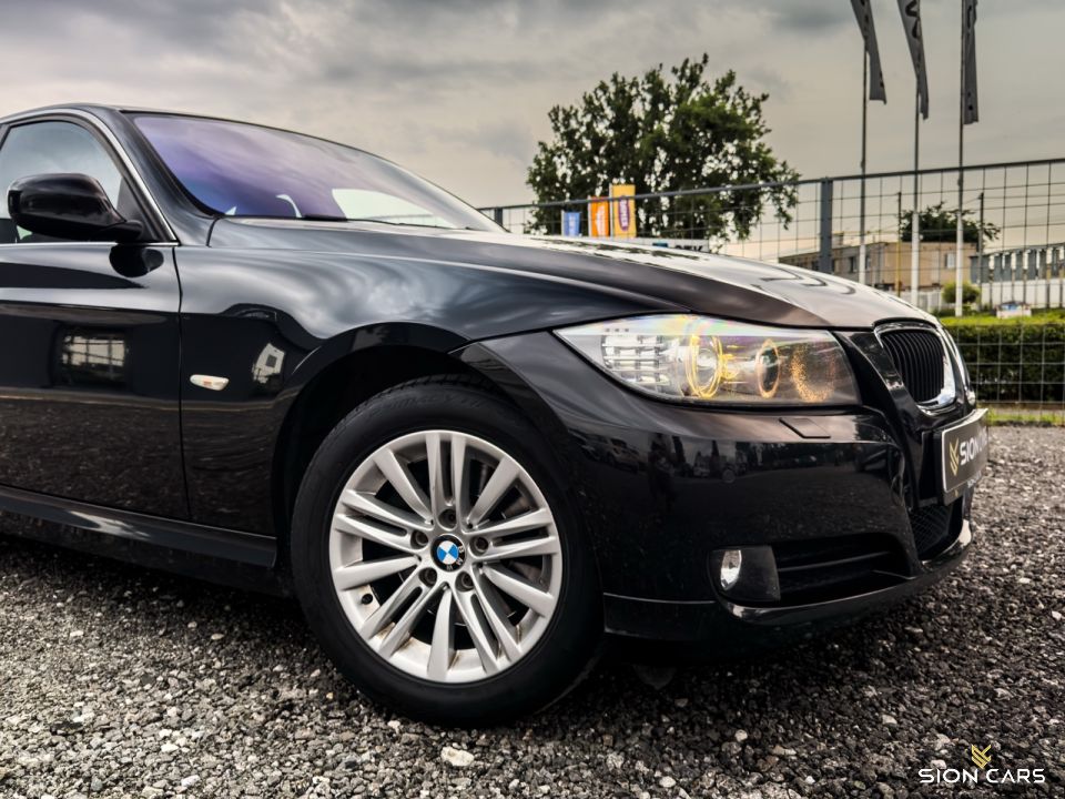BMW 320xd 135kW xDrive AT/6