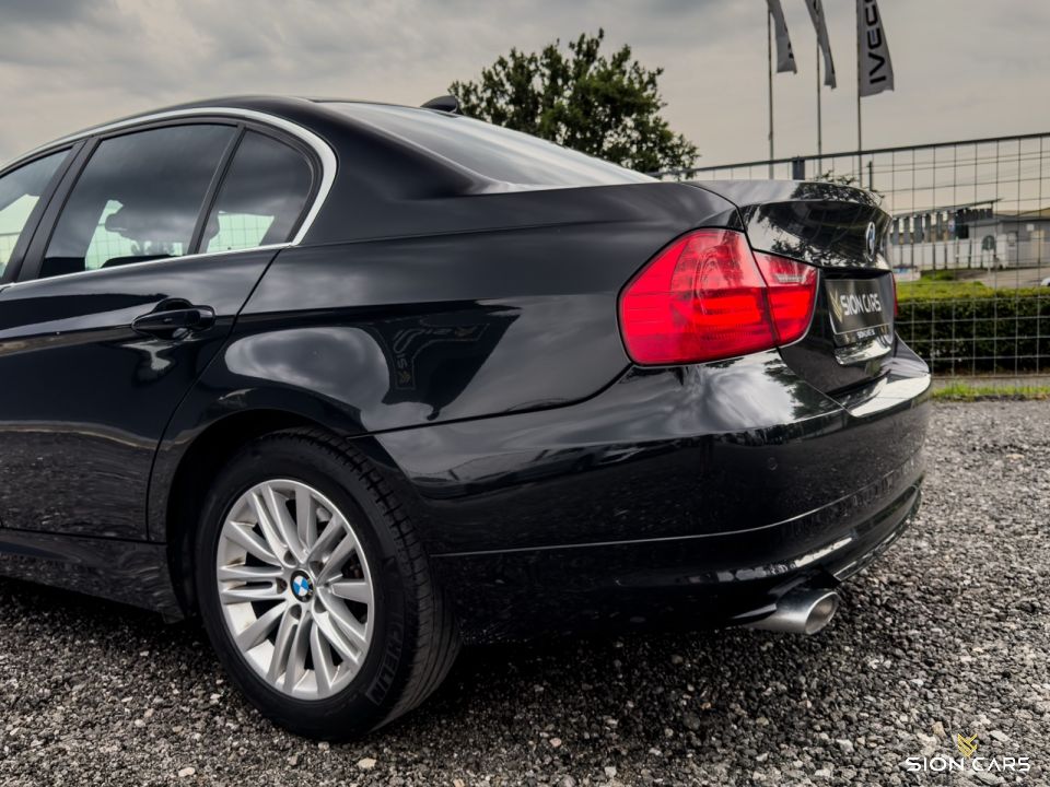BMW 320xd 135kW xDrive AT/6