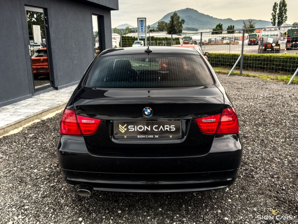 BMW 320xd 135kW xDrive AT/6