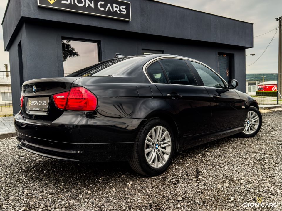 BMW 320xd 135kW xDrive AT/6