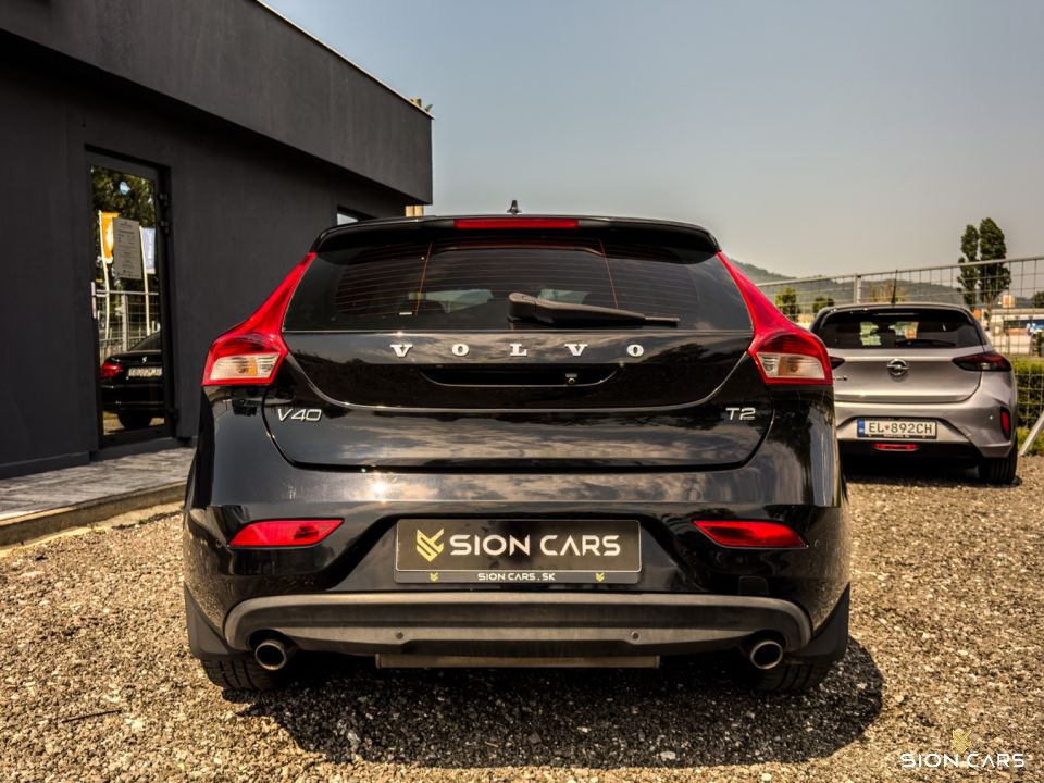 Volvo V40 1.6 T2 88kW Momentum
