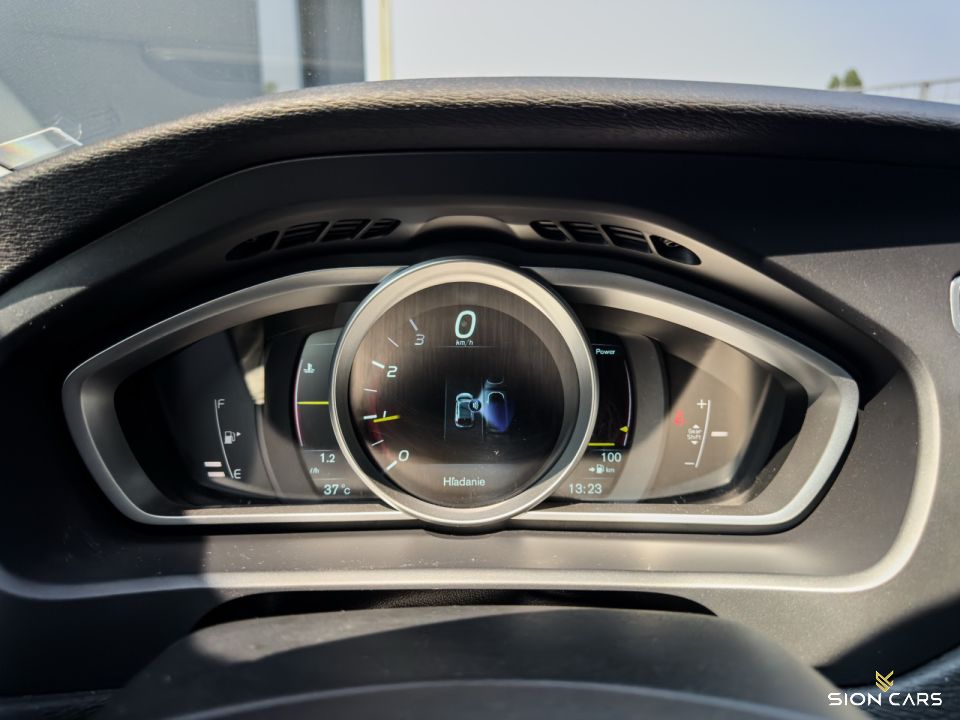 Volvo V40 1.6 T2 88kW Momentum