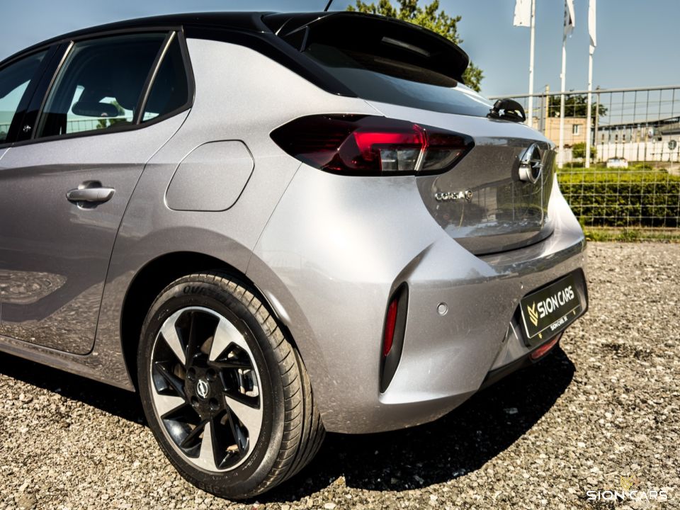 Opel Corsa-e 100kW GS LINE Elektro 50kWh batéria