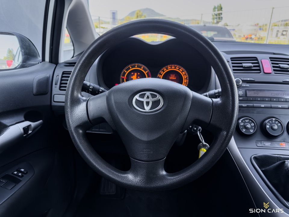 Toyota Auris 1.33 Dual VVT-i 74kW TERRA COOL