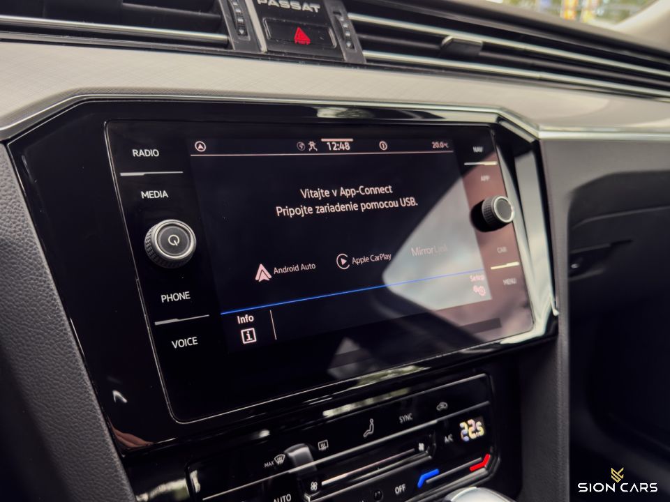 Volkswagen Passat Variant 2.0TDi 90kW Business DSG