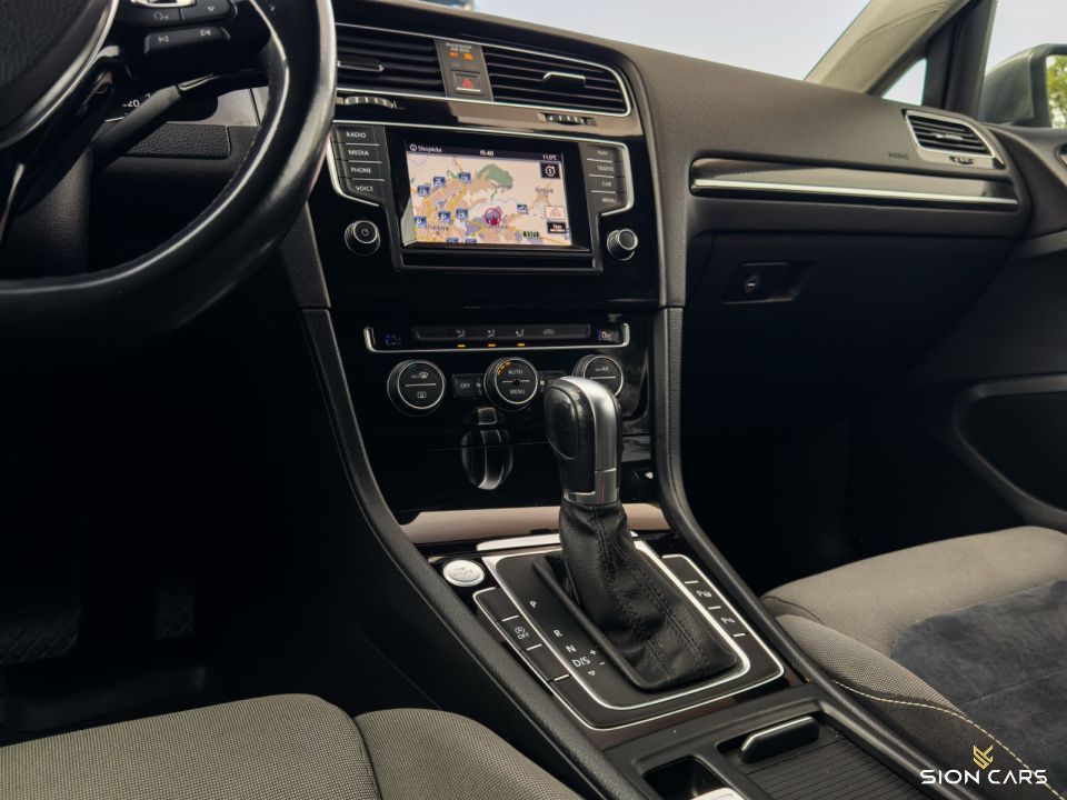 Volkswagen Golf Variant 2.0TDi 110kW DSG Comfortline