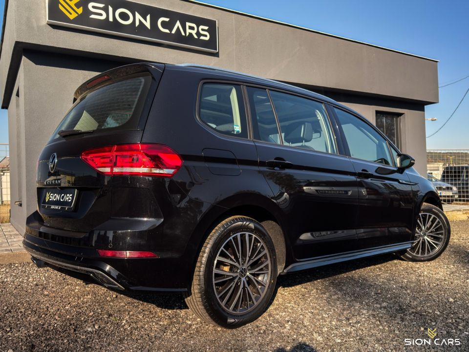 Volkswagen Touran 2.0TDi 110kW DSG R-line
