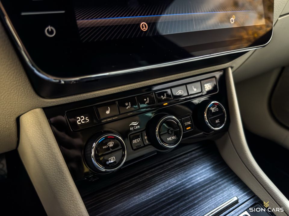 Škoda Superb Combi 2.0TDi 110kW STYLE DSG