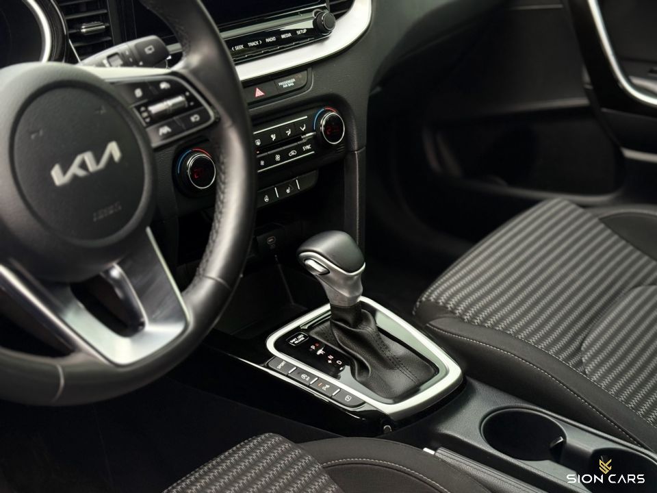 Kia Cee'd SW 1.5 T-GDi 118kW DCT/7 Gold+ v Záruke do 2030