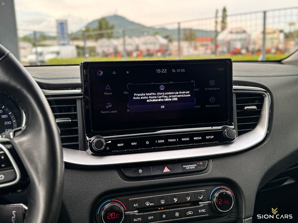 Kia Cee'd SW 1.5 T-GDi 118kW DCT/7 Gold+ v Záruke do 2030