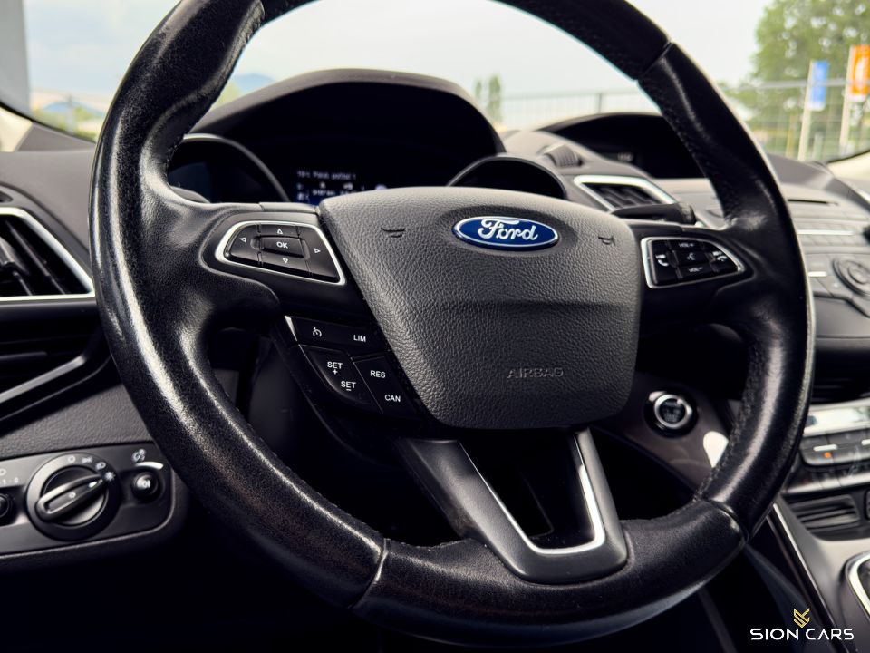 Ford C-MAX 1.5TDCi Duratorq 88kW M/6 TITANIUM