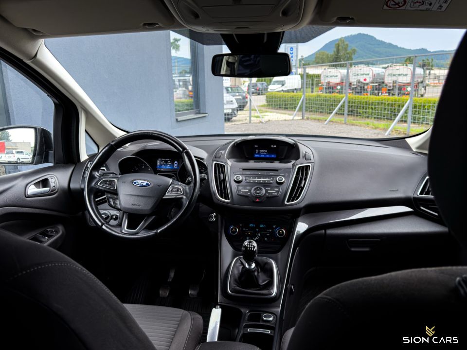 Ford C-MAX 1.5TDCi Duratorq 88kW M/6 TITANIUM