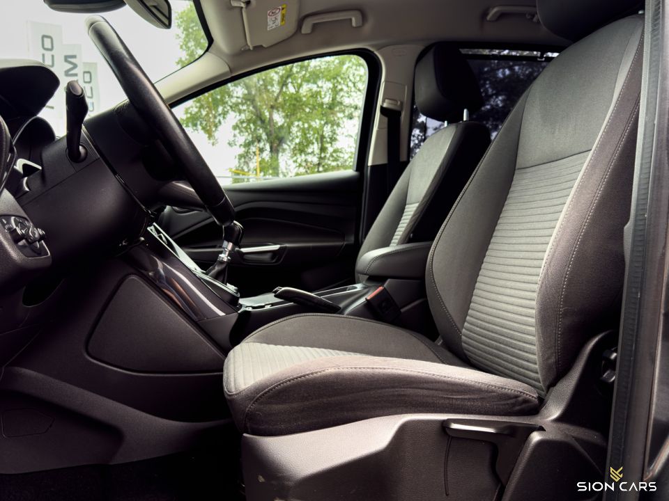 Ford C-MAX 1.5TDCi Duratorq 88kW M/6 TITANIUM
