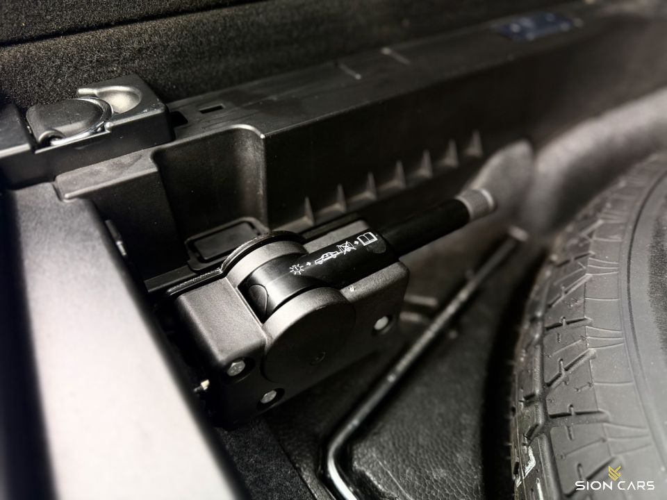 Mercedes-Benz ML 300 CDi 150kW 4-Matic AT/7 AIRMATIC